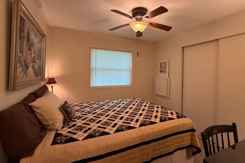 264 Coconut St a Bradenton, FL Mobile or Manufactured Home for Sale